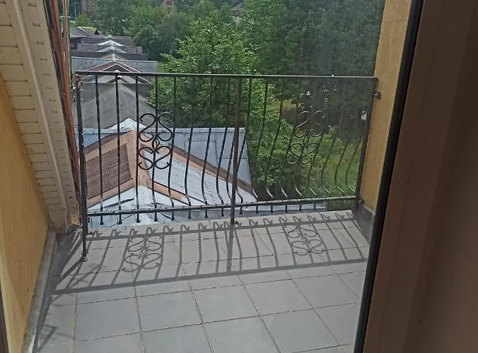 Pokoje Nowowiejska Hostel *